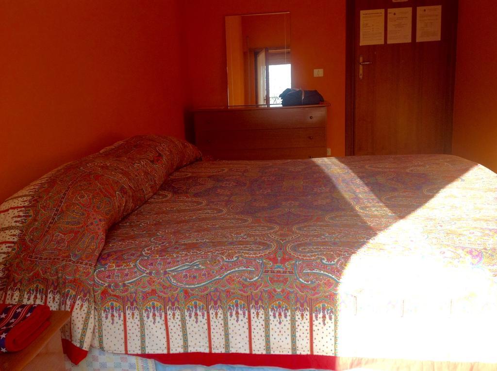 טורביאניקה Orange Holiday Home מראה חיצוני תמונה