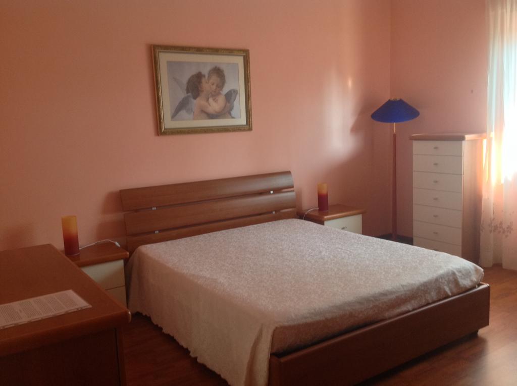 טורביאניקה Orange Holiday Home מראה חיצוני תמונה
