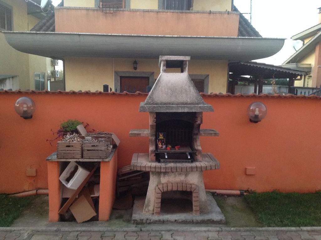 טורביאניקה Orange Holiday Home מראה חיצוני תמונה