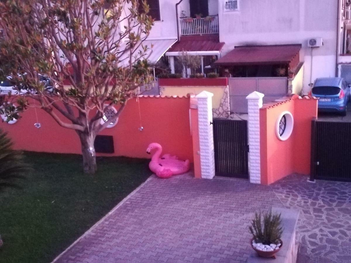 טורביאניקה Orange Holiday Home מראה חיצוני תמונה